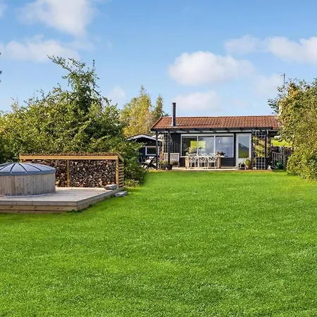 Stunning In With Wifi And 3 Bedrooms 2 Hesselager
