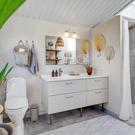 Σπίτι διακοπών Stunning In With Wifi And 3 Bedrooms 2 *