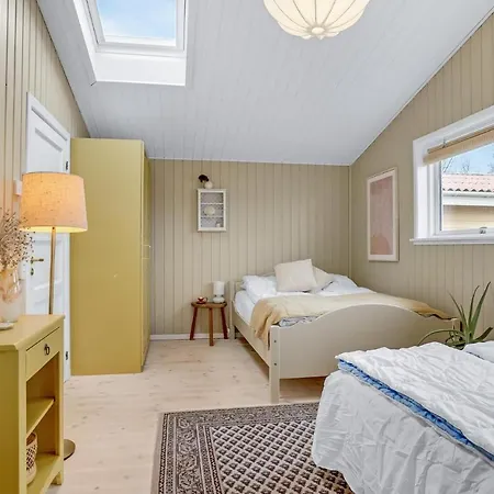 Stunning In With Wifi And 3 Bedrooms 2 * Hesselager